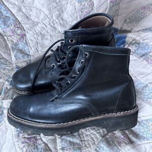 Leather Roots Lace Up Hikers. Sz 6.5